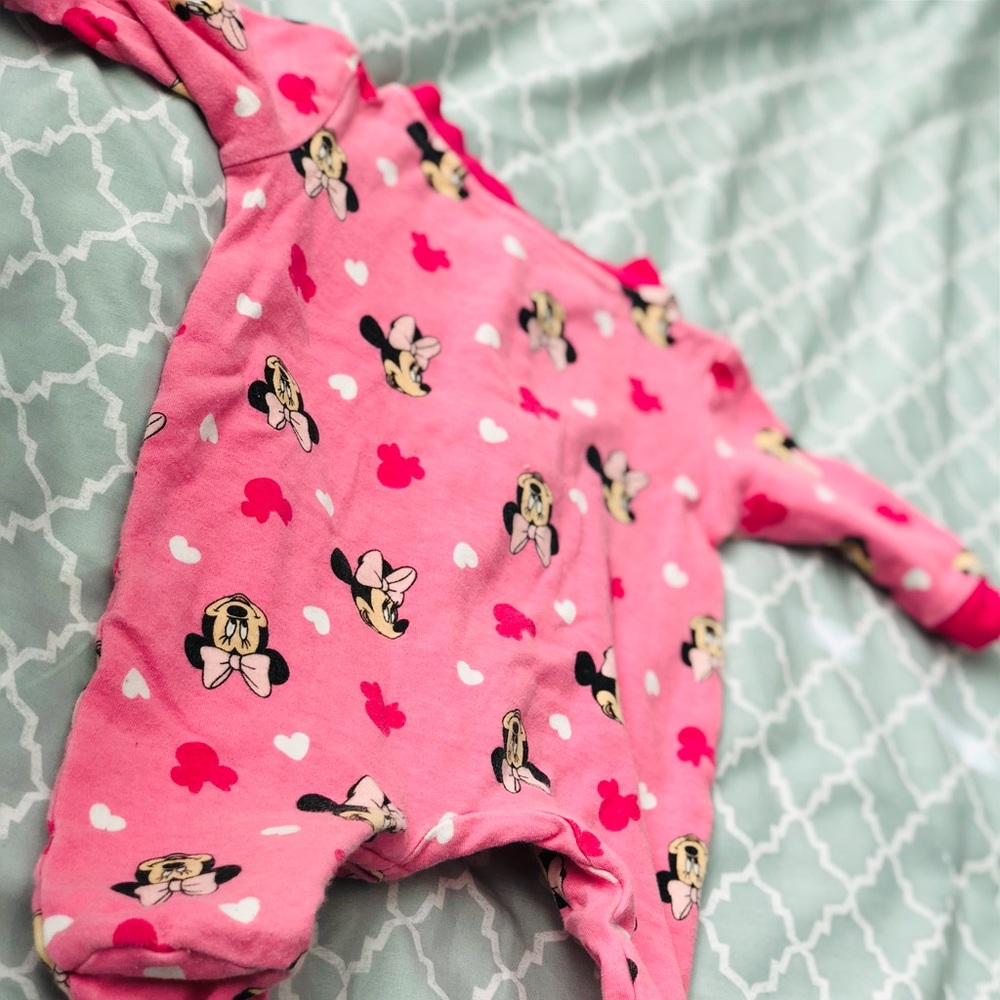 Onsie - Picture 7 of 8